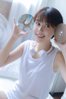 在床上拔萝卜视频高清免费看